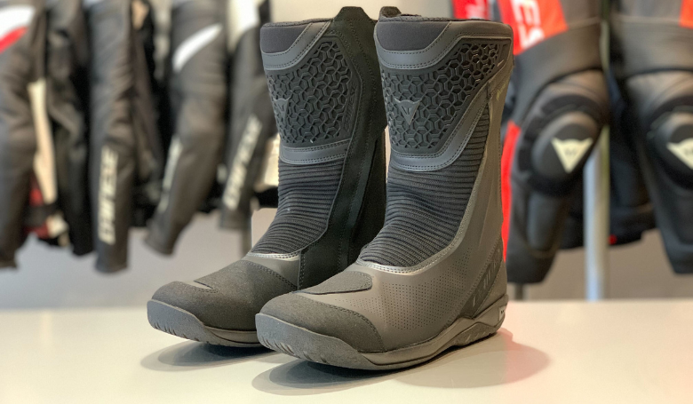 FREELAND 2 GORE-TEX® ブーツ｜プロテクションと快適性を両立した設計思想